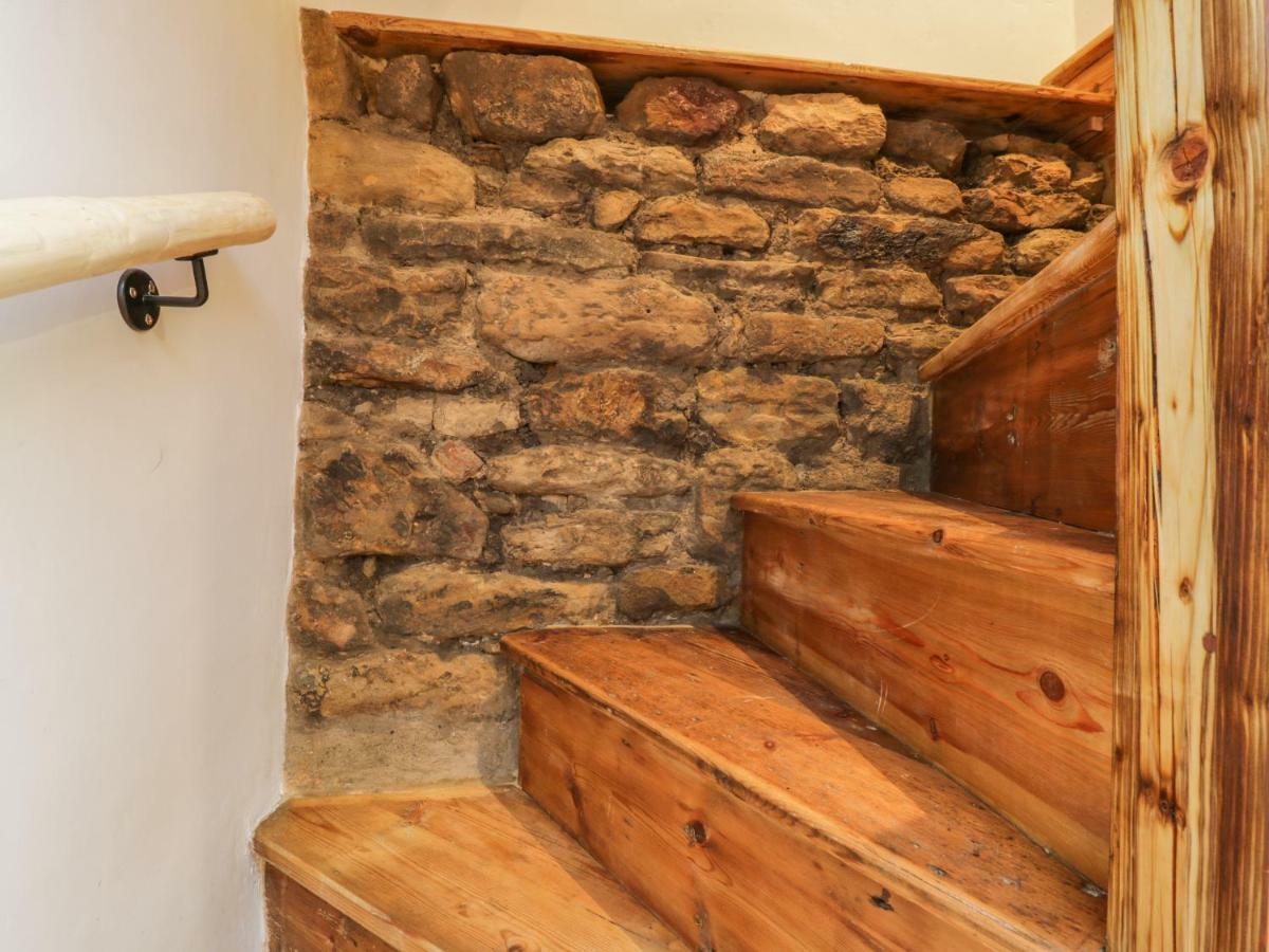 Hagstone Cottage Вітбі Екстер'єр фото